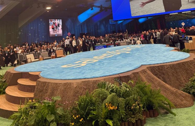The Very Best of Dreamforce ’25 in Pictures 6 MAIN KEYNOTE
